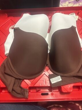 No Boundaries Brown Bra with Ivory Tag